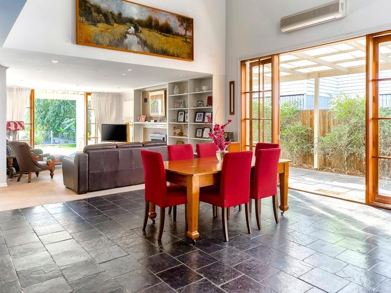 131 Nelson Street, Wooloowin QLD 4030