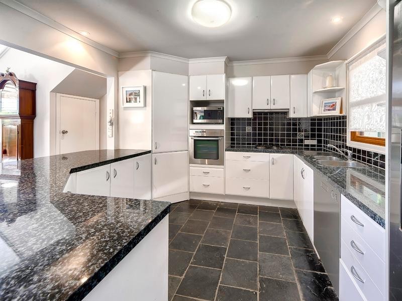 131 Nelson Street, Wooloowin QLD 4030