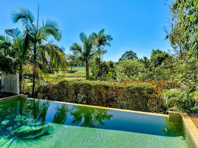 131 Nelson Street, Wooloowin QLD 4030