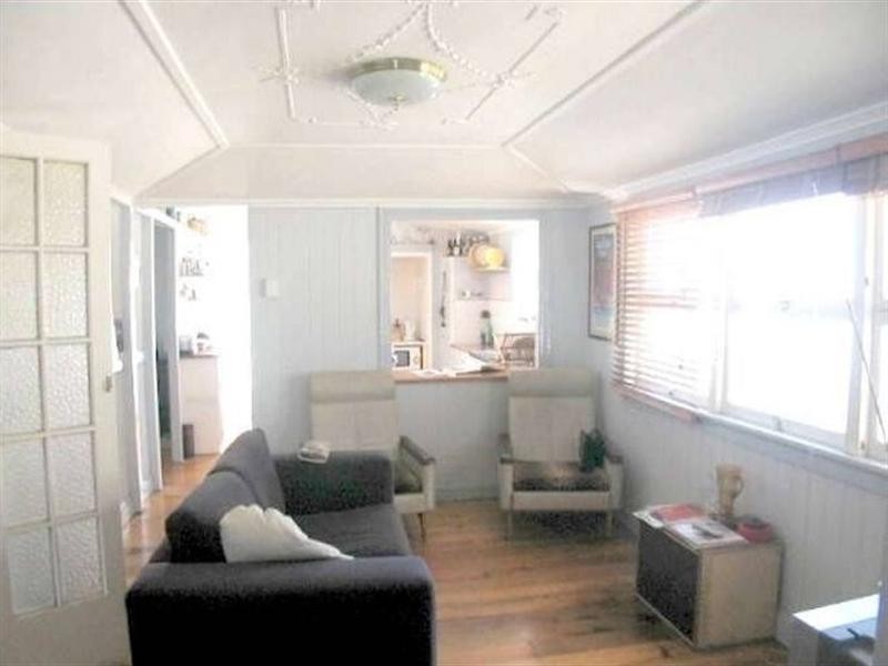 128 Dickson Street, Wooloowin QLD 4030