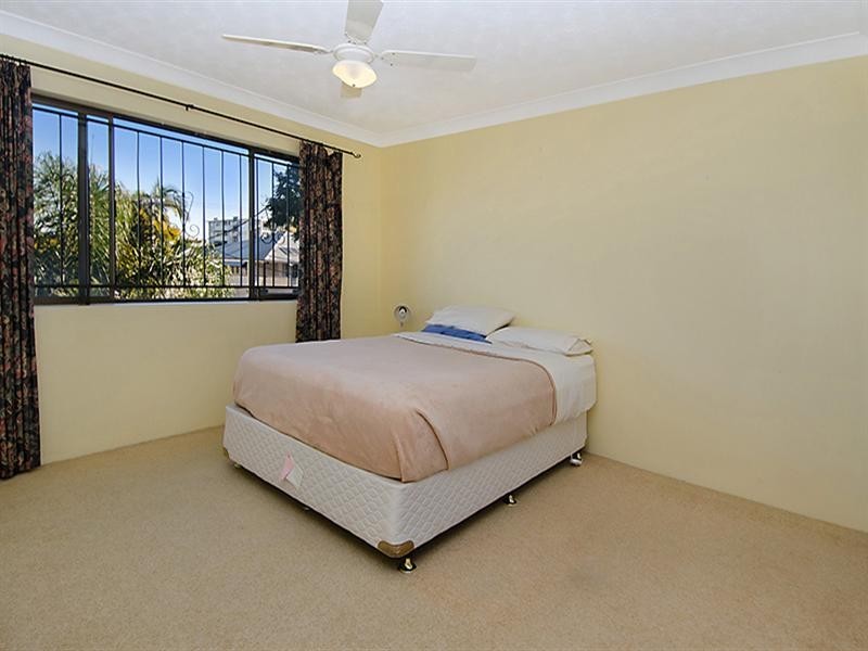 2/22 Isedale Street, Wooloowin QLD 4030