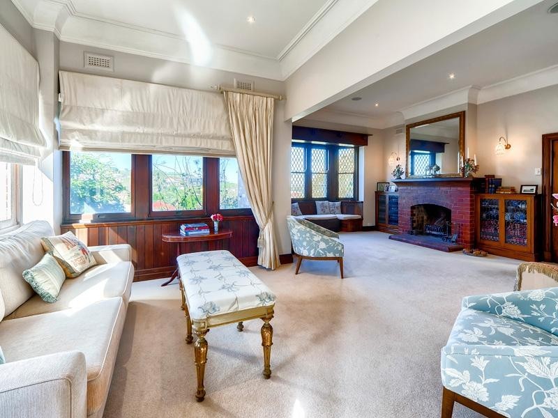 61 Christian Street, Clayfield QLD 4011