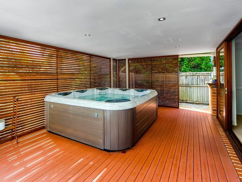 5 Khartoum Street, Hendra QLD 4011