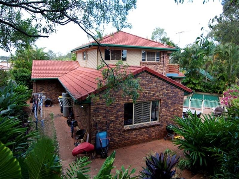 4 Colonial Court, Boondall QLD 4034