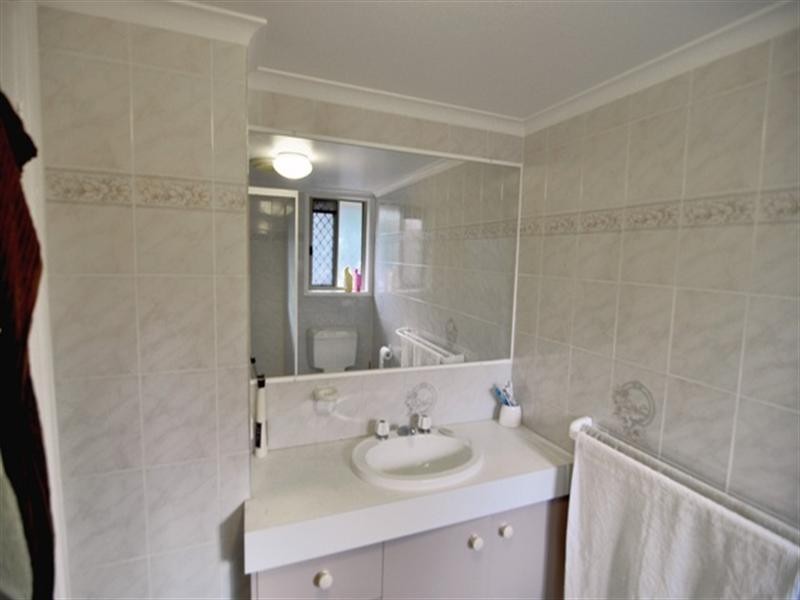 4 Colonial Court, Boondall QLD 4034