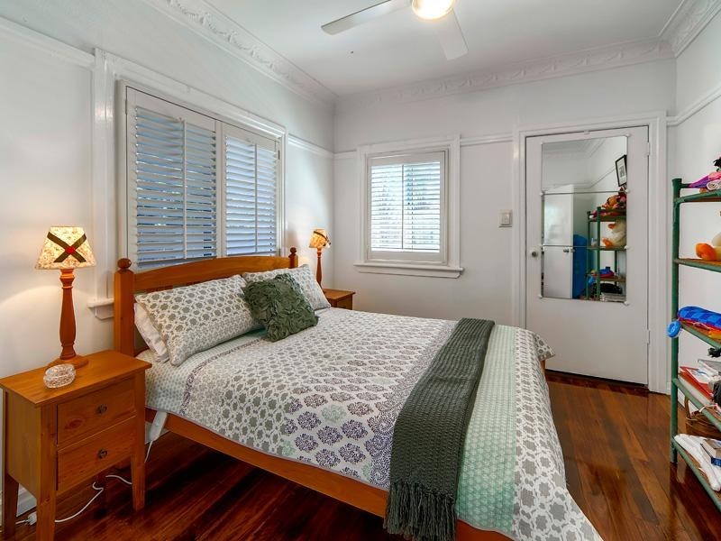 10 Flemington Street, Hendra QLD 4011