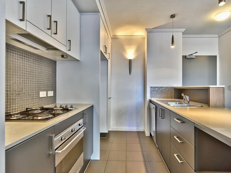 834/43 Hercules Street, Hamilton QLD 4007