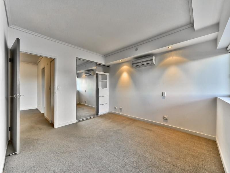 834/43 Hercules Street, Hamilton QLD 4007