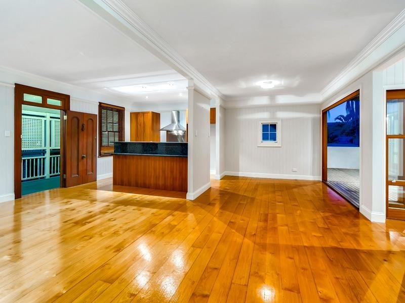 112 Bradley Street, Spring Hill QLD 4000