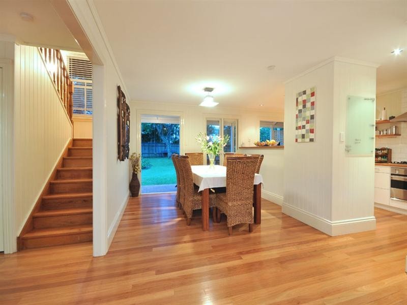 8 McGregor Street, Clayfield QLD 4011