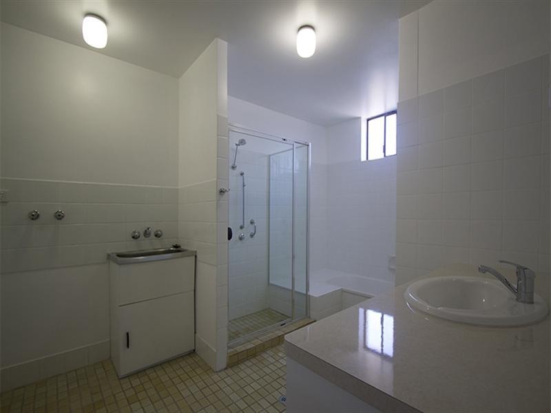 2/21 Lonsdale Street, Ascot QLD 4007