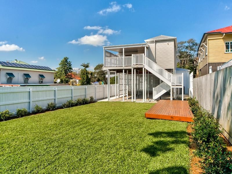 72 SIxth Avenue, Windsor QLD 4030