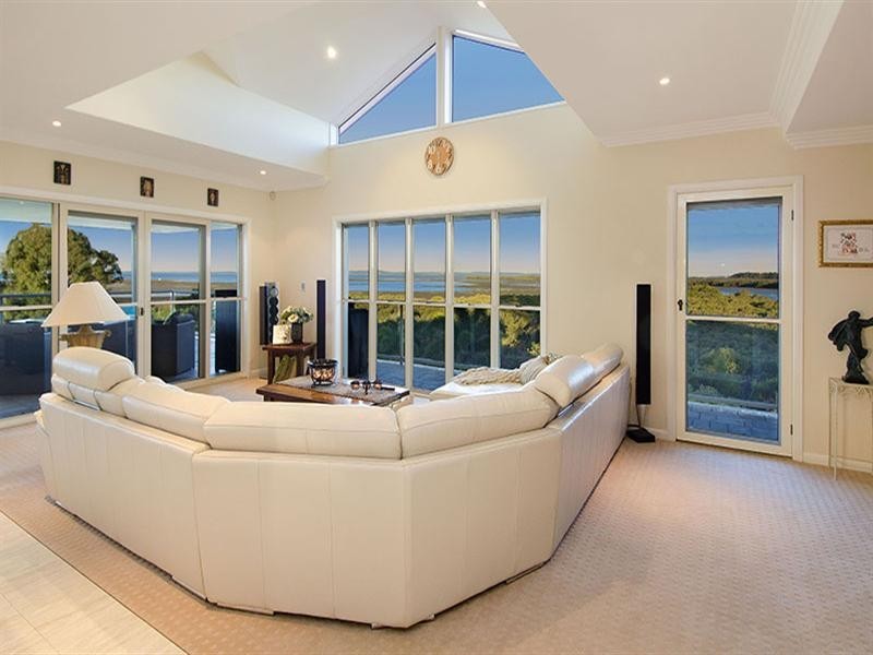 231 Main Road, Wellington Point QLD 4160