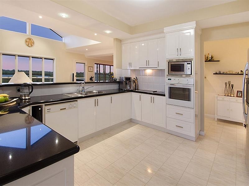 231 Main Road, Wellington Point QLD 4160