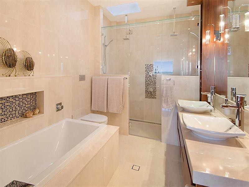 231 Main Road, Wellington Point QLD 4160