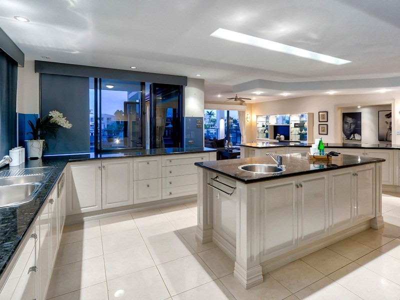 3 “Minyama Island” Pandanus Court, Minyama QLD 4575