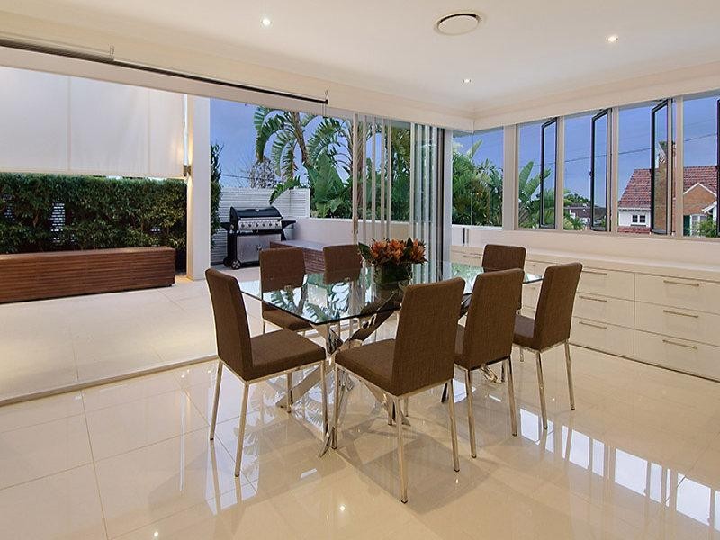 11 Killara Avenue, Hamilton QLD 4007