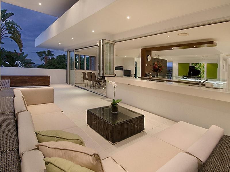 11 Killara Avenue, Hamilton QLD 4007