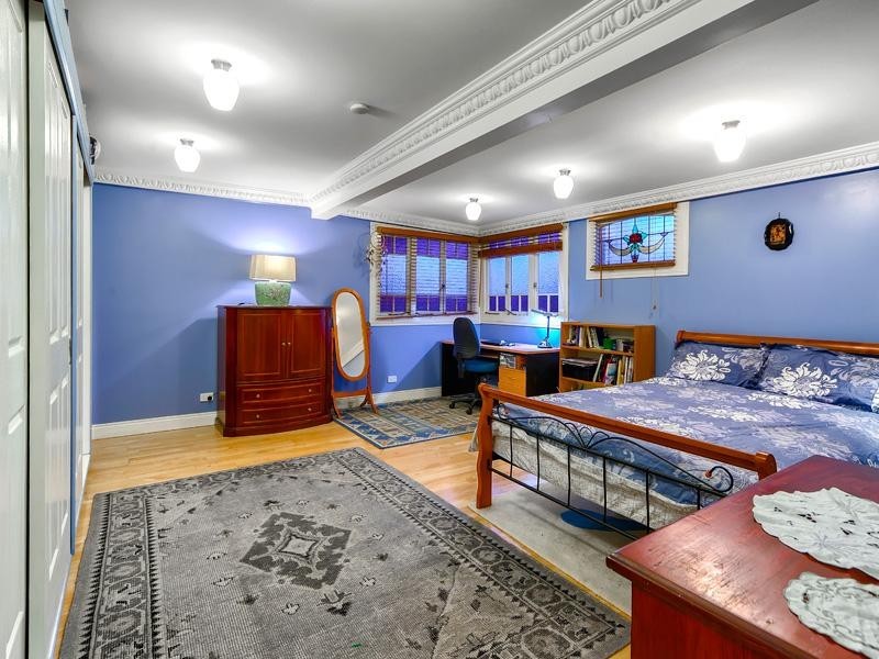 15 Aberdeen Terrace, Gordon Park QLD 4031