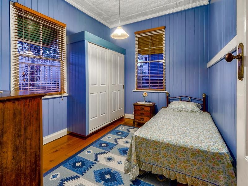 15 Aberdeen Terrace, Gordon Park QLD 4031