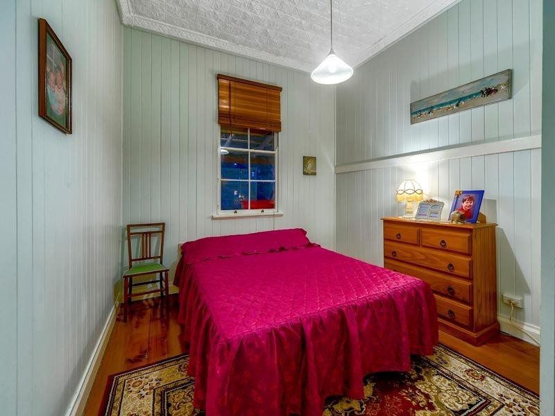 15 Aberdeen Terrace, Gordon Park QLD 4031