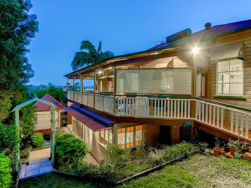 15 Aberdeen Terrace, Gordon Park QLD 4031