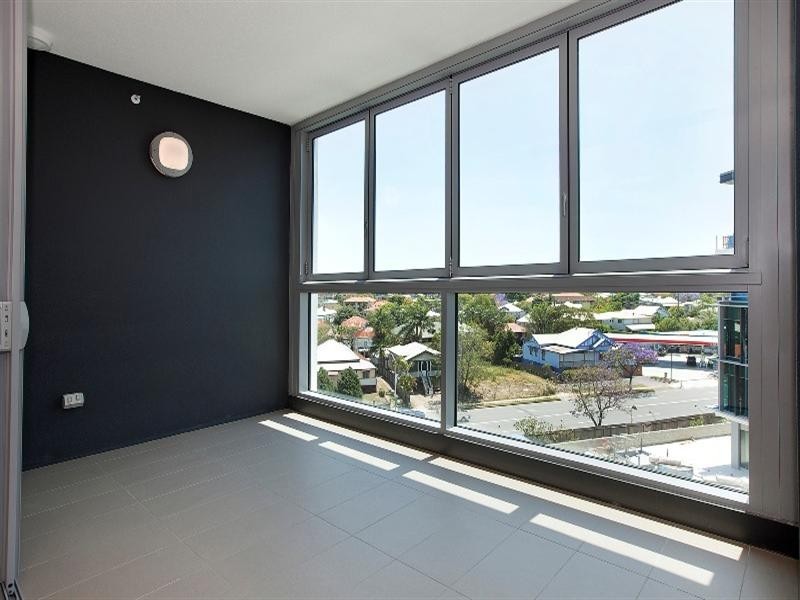 31106/2 Harbour Road, Hamilton QLD 4007