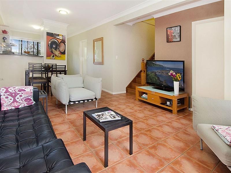 3/2 Grenfell Street, Mount Gravatt East QLD 4122