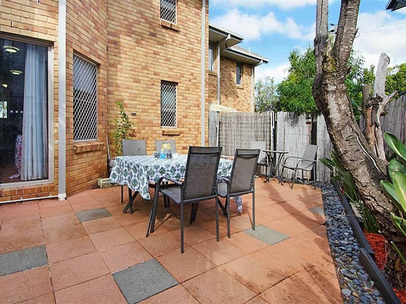 3/2 Grenfell Street, Mount Gravatt East QLD 4122