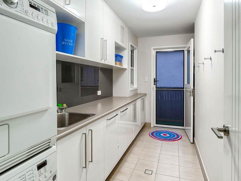 20 Olive Street, Hendra QLD 4011