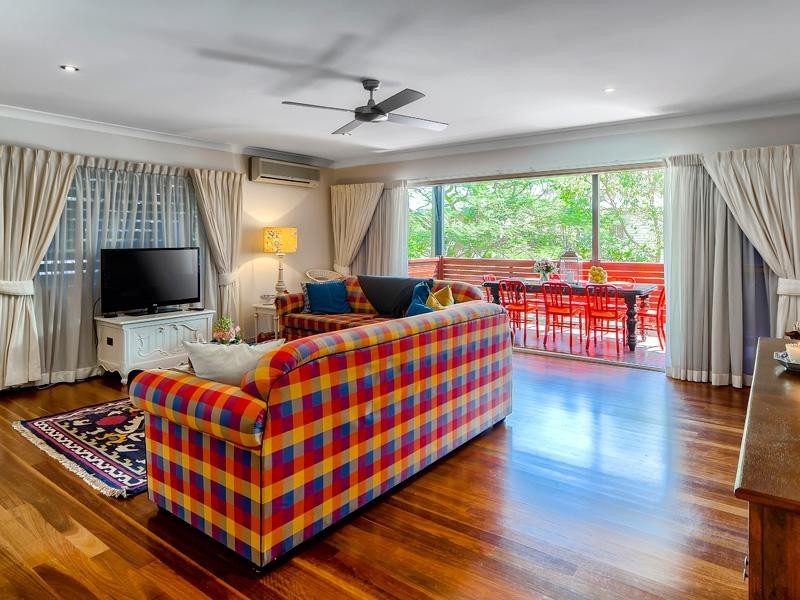 10 Aden Street, Clayfield QLD 4011