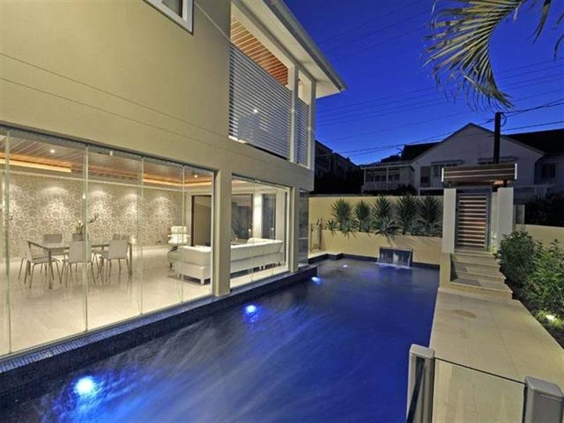 8 Beaufort Lane, Clayfield QLD 4011