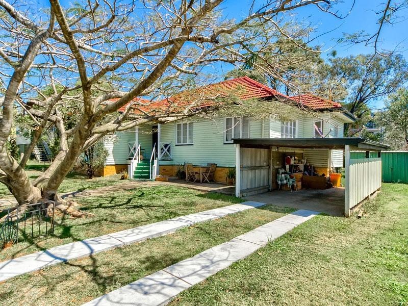 10 Balal Street, Stafford QLD 4053