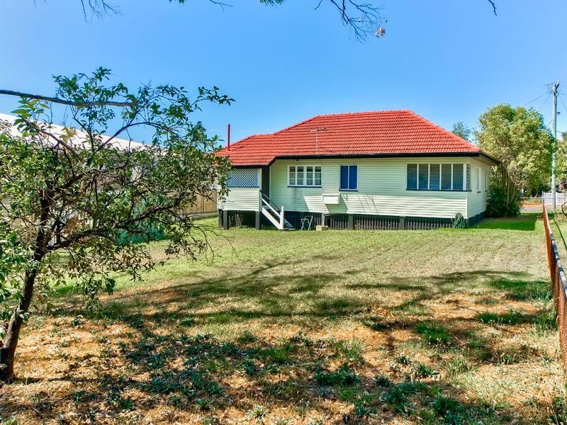 10 Balal Street, Stafford QLD 4053