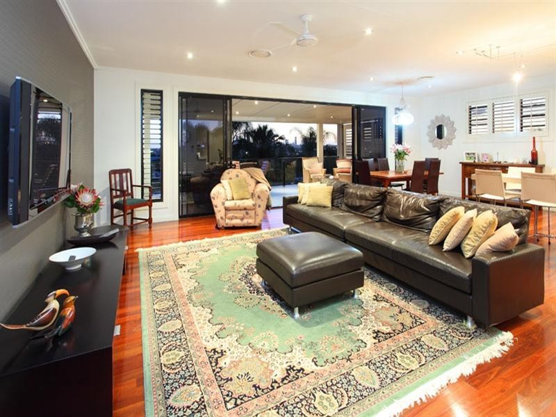 125 Crosby Road, Hamilton QLD 4007