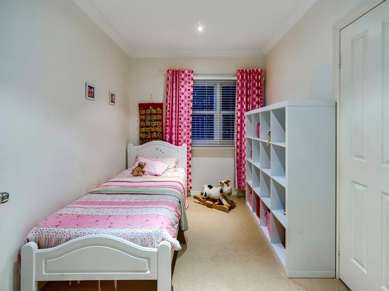 24 Cramond Street, Wilston QLD 4051