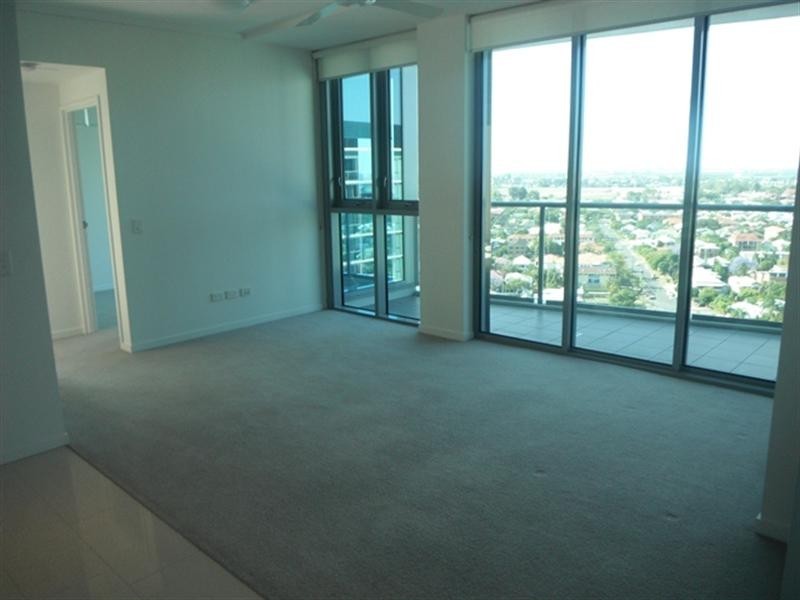 11809/8 Harbour Road, Hamilton QLD 4007