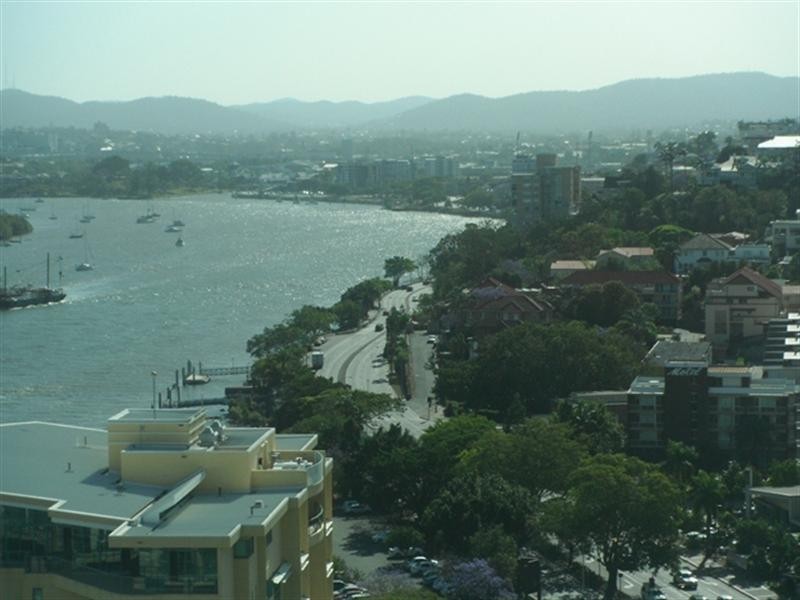 11809/8 Harbour Road, Hamilton QLD 4007