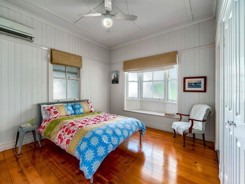 18 Frodsham Street, Albion QLD 4010