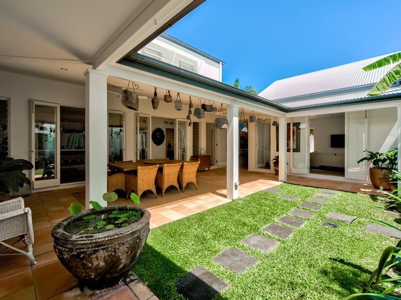 81 Pring Street, Hendra QLD 4011