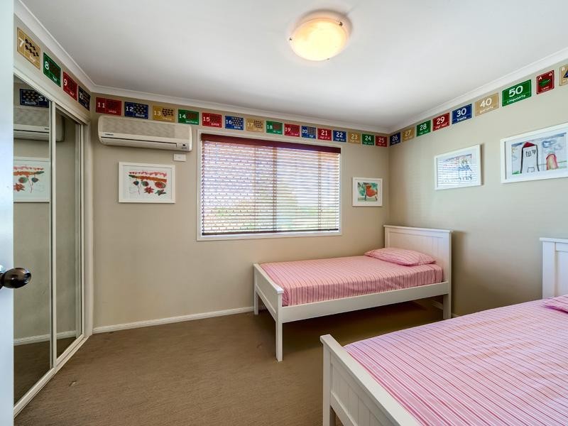 2/139 Pring Street, Hendra QLD 4011