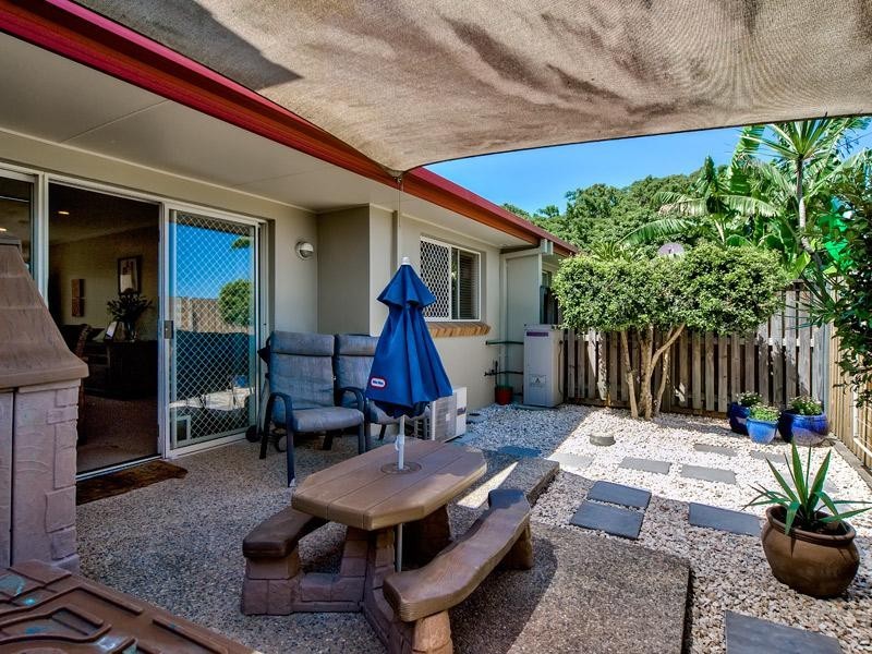 2/139 Pring Street, Hendra QLD 4011