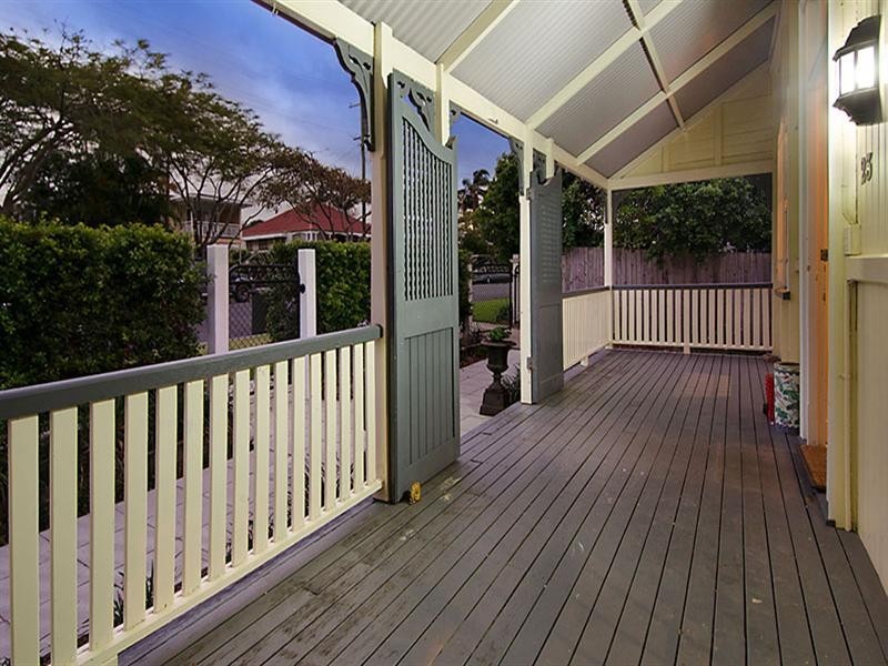 23 Howie Street, Clayfield QLD 4011