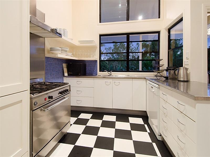 23 Howie Street, Clayfield QLD 4011