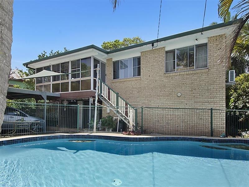 93 Mein Street, Hendra QLD 4011