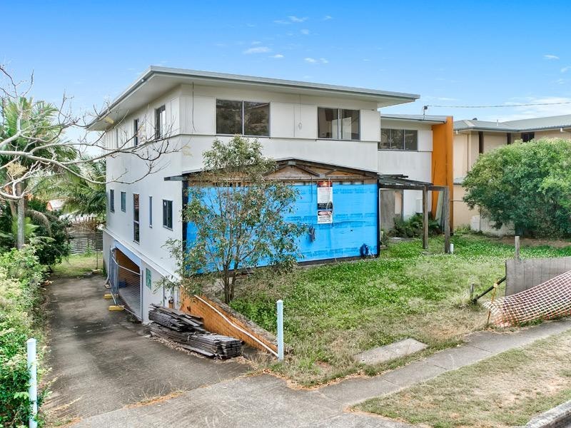 4 Windermere Road, Hamilton QLD 4007