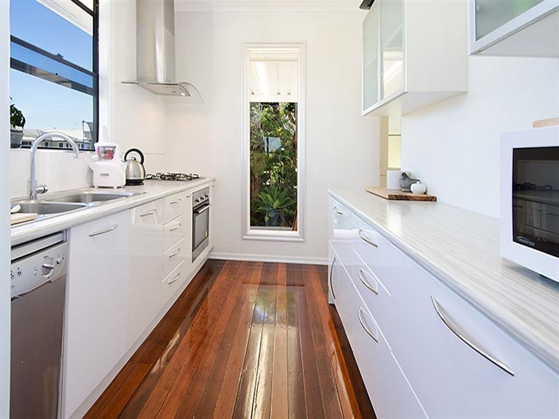 1 Highlands Street, Wavell Heights QLD 4012