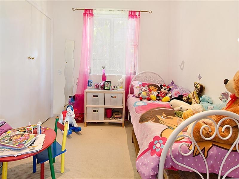 1 Highlands Street, Wavell Heights QLD 4012