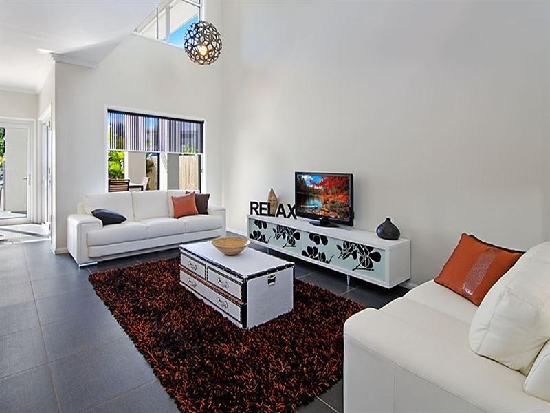 22 Pleystowe Crescent, Hendra QLD 4011