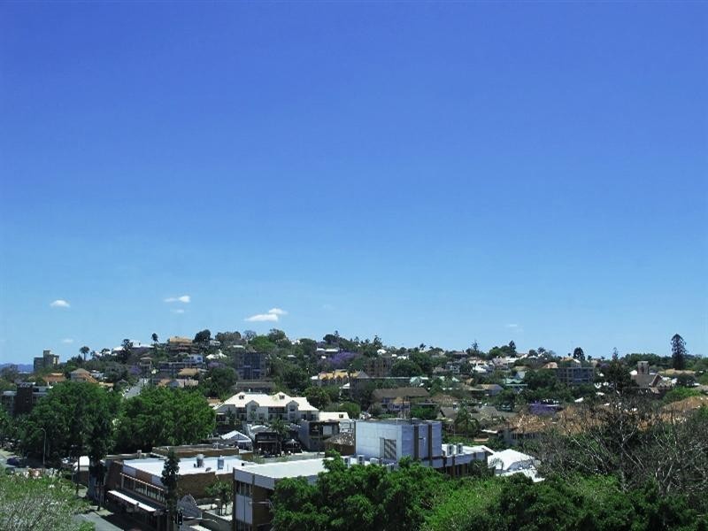 30601/2 Harbour Road, Hamilton QLD 4007